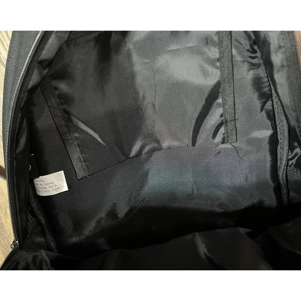 Harley-Davidson Bar & Shield Logo Backpack Padded Back Straps Silver & Black